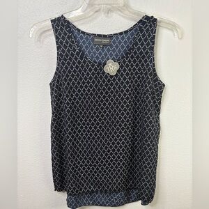 The Royal Standard Small Sleeveless Navy Blouse NWT
